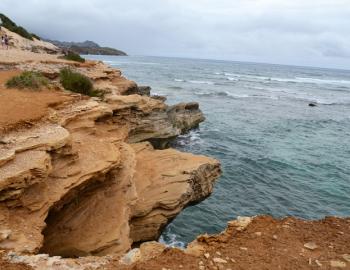 The Makawehi bluffs