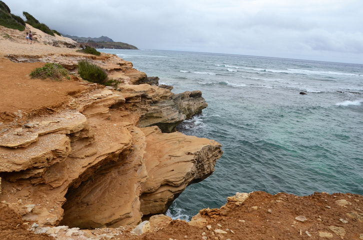 The Makawehi bluffs