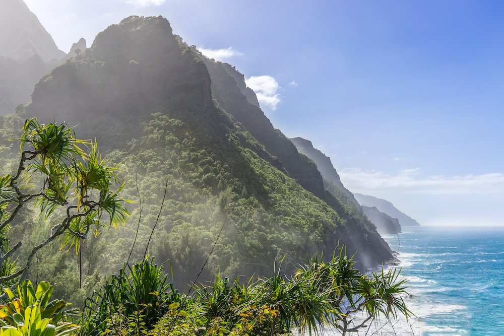 Scenic ocean paradise panorama, Na Pali Coast State Park on the island Kauai, Hawaii.